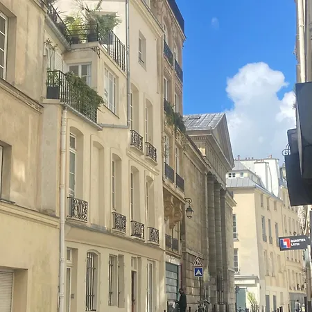 Aux Terrasses De La Lune * Parigi